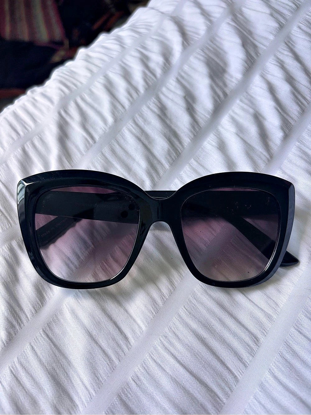 Black Sunglasses Like New